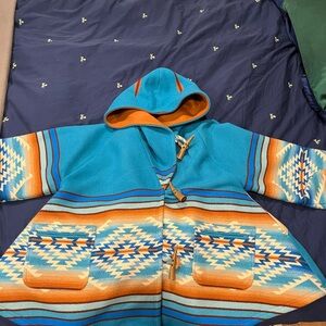 Lindsay Thornburg by Pendleton Aztec coat!